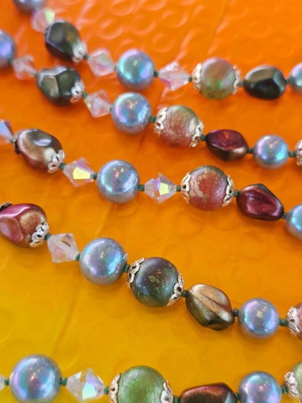 Vintage Japan Iridescent Bead Necklace