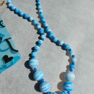 p1-151.jpg Vintage Glass Blue and White Swirl Beaded Necklace
