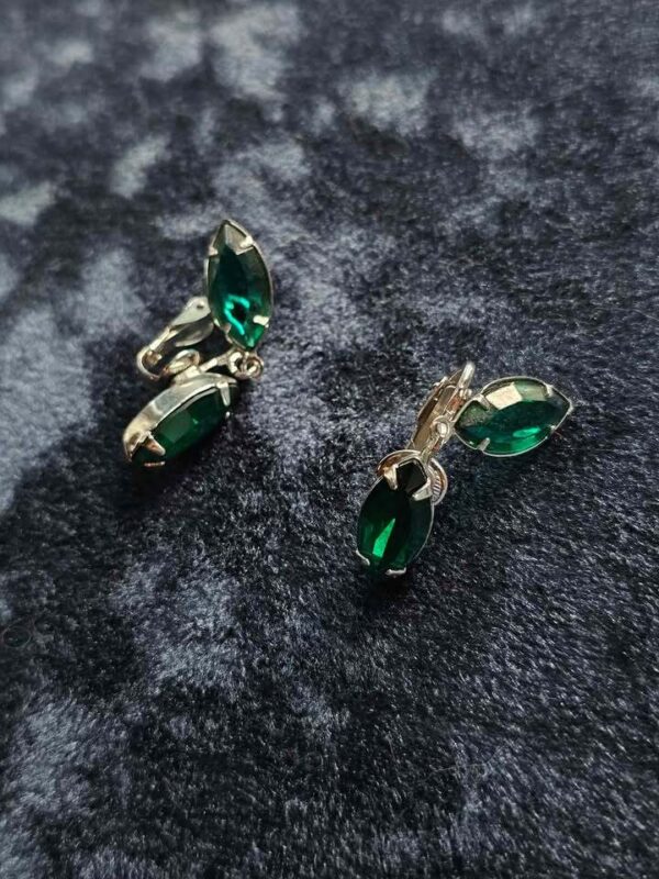 Vintage Mid-Century Emerald Green Marquise Rhinestone Clip-On Earrings