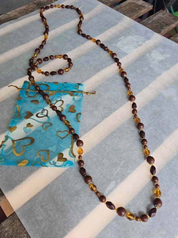 p1-178.jpg Vintage Long Flapper style Brown and Amber glass Beaded Necklace