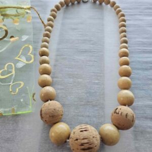 p1-18.jpg Vintage Wood and Cork Bead Necklace