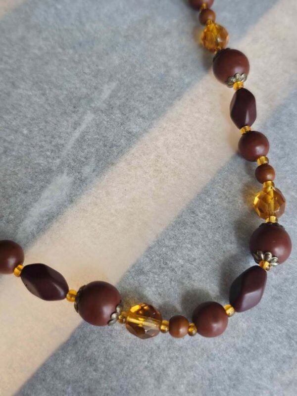 p1-183.jpg Vintage Long Flapper style Brown and Amber glass Beaded Necklace