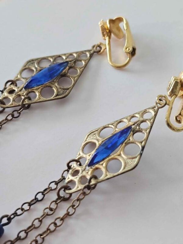 Vintage Red White and Blue Clip-On Dangle Earrings