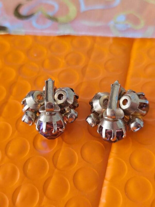 p1-411.jpg Vintage Cluster Clip-On Earrings with AB Rhinestones and Art Glass Beads