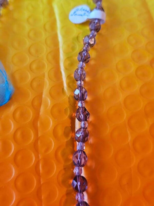 p1-62.jpg Vintage Smoky Amethyst Purple Faceted Glass Bead Necklace