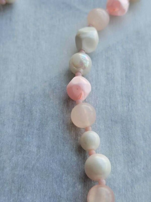 Pink Rose Quartz and Iridescent White Bead Necklace