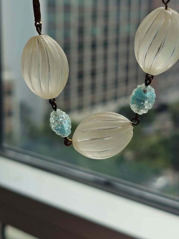 p1-814.jpg Vintage Unique Frosted and Blue Glass Bead Brass Necklace