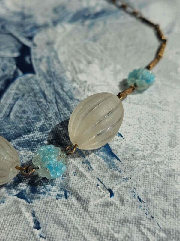 p1-822.jpg Vintage Unique Frosted and Blue Glass Bead Brass Necklace
