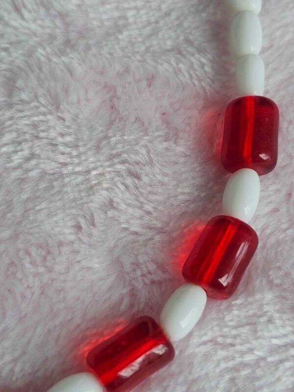 Vintage Czechoslovakia Glass Bead Necklace