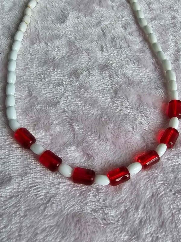 Vintage Czechoslovakia Glass Bead Necklace