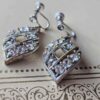 p1-932.jpg Vintage Silver-Tone Rhinestone Screw-Back Earrings